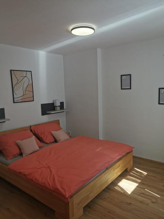Apartman Antoninska Зноймо Экстерьер фото