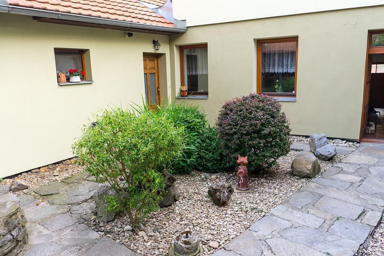 Apartman Antoninska Зноймо Экстерьер фото